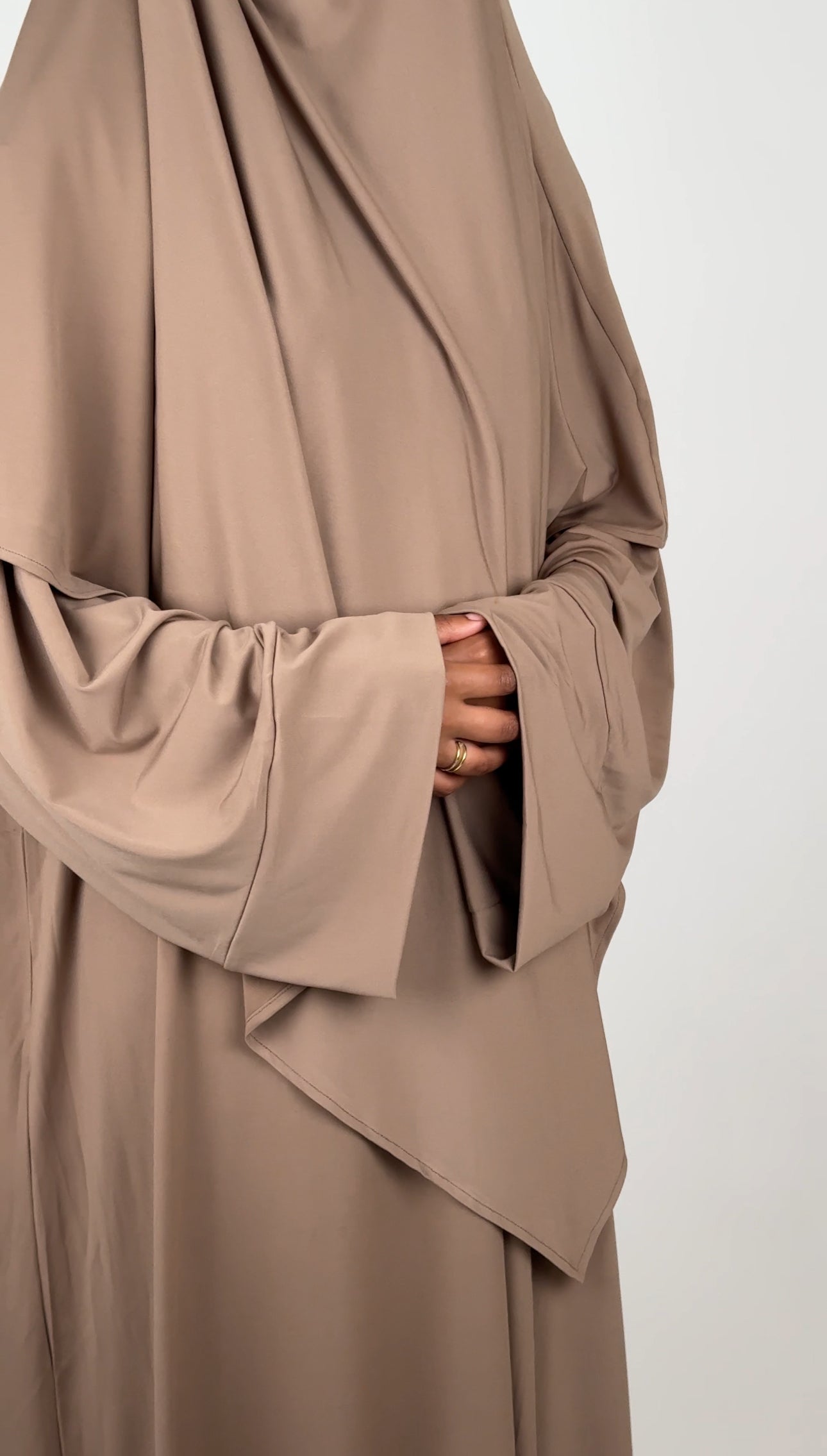 Tasneem Abaya - Beige  (Oversized)