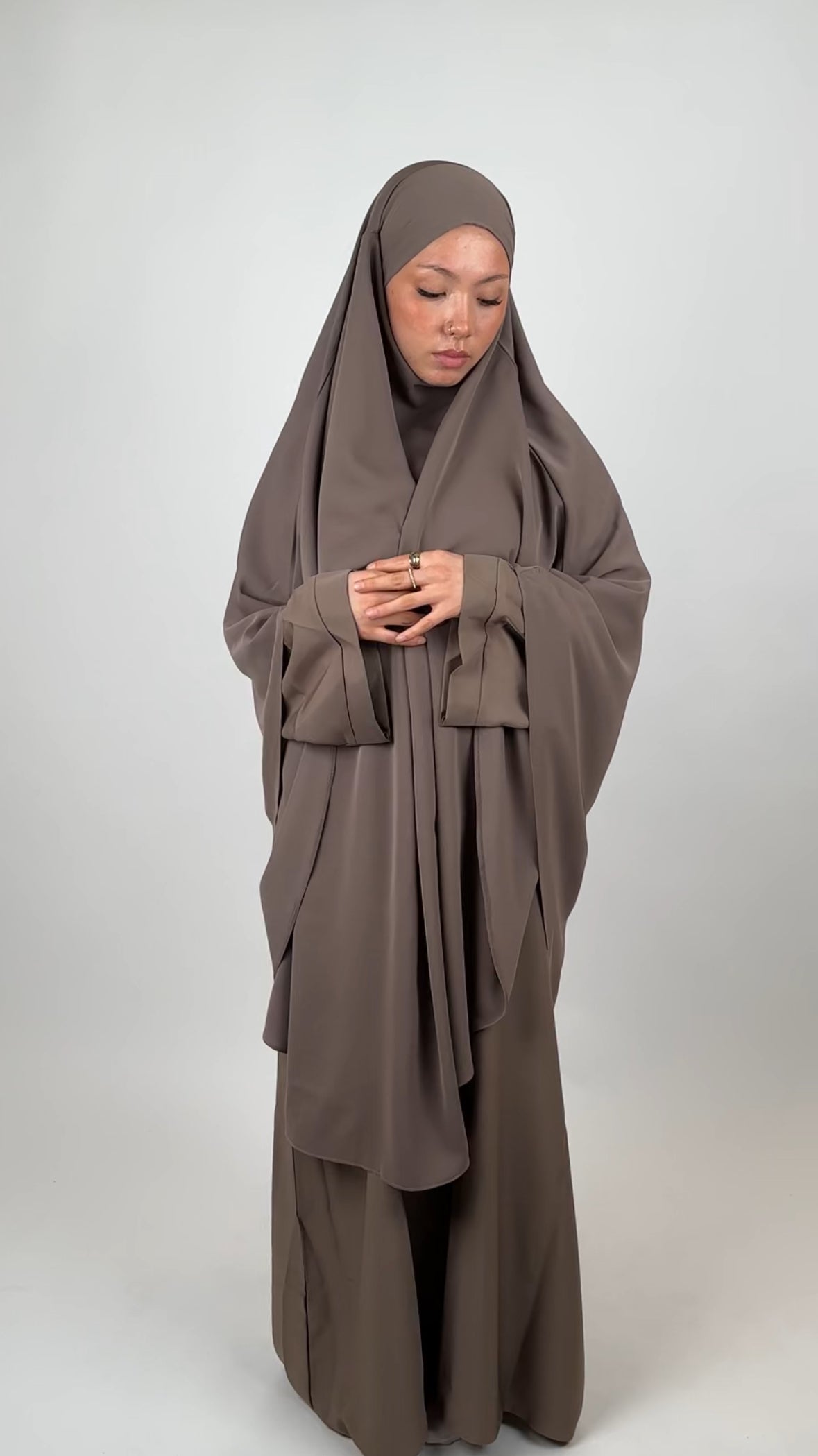 Marwah Khimar - beige