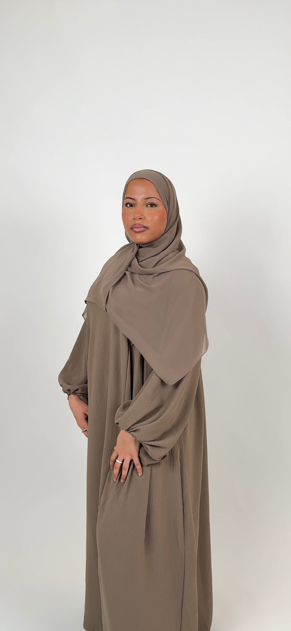 Medinah Abaya - Taupe