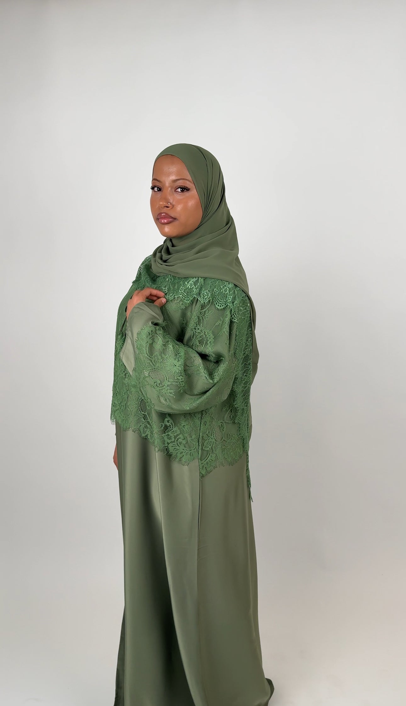 Lace open abaya - Green